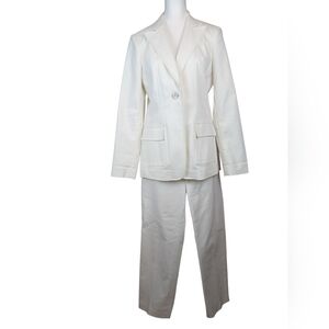 Doncaster 2 Piece White Women's Business Suit Set Preloved Size 8/10